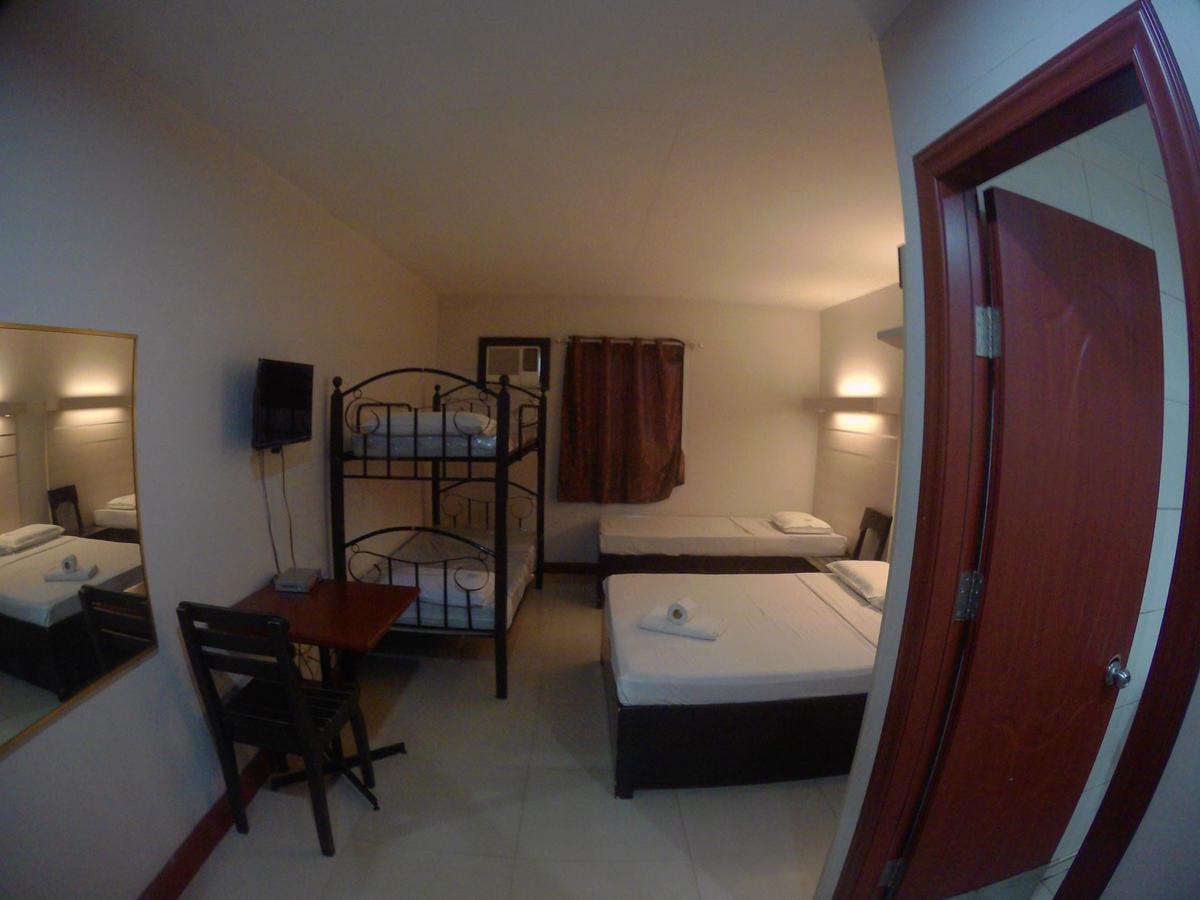 D' Loft Inn Cdo คากายันเดโอโร ภายนอก รูปภาพ